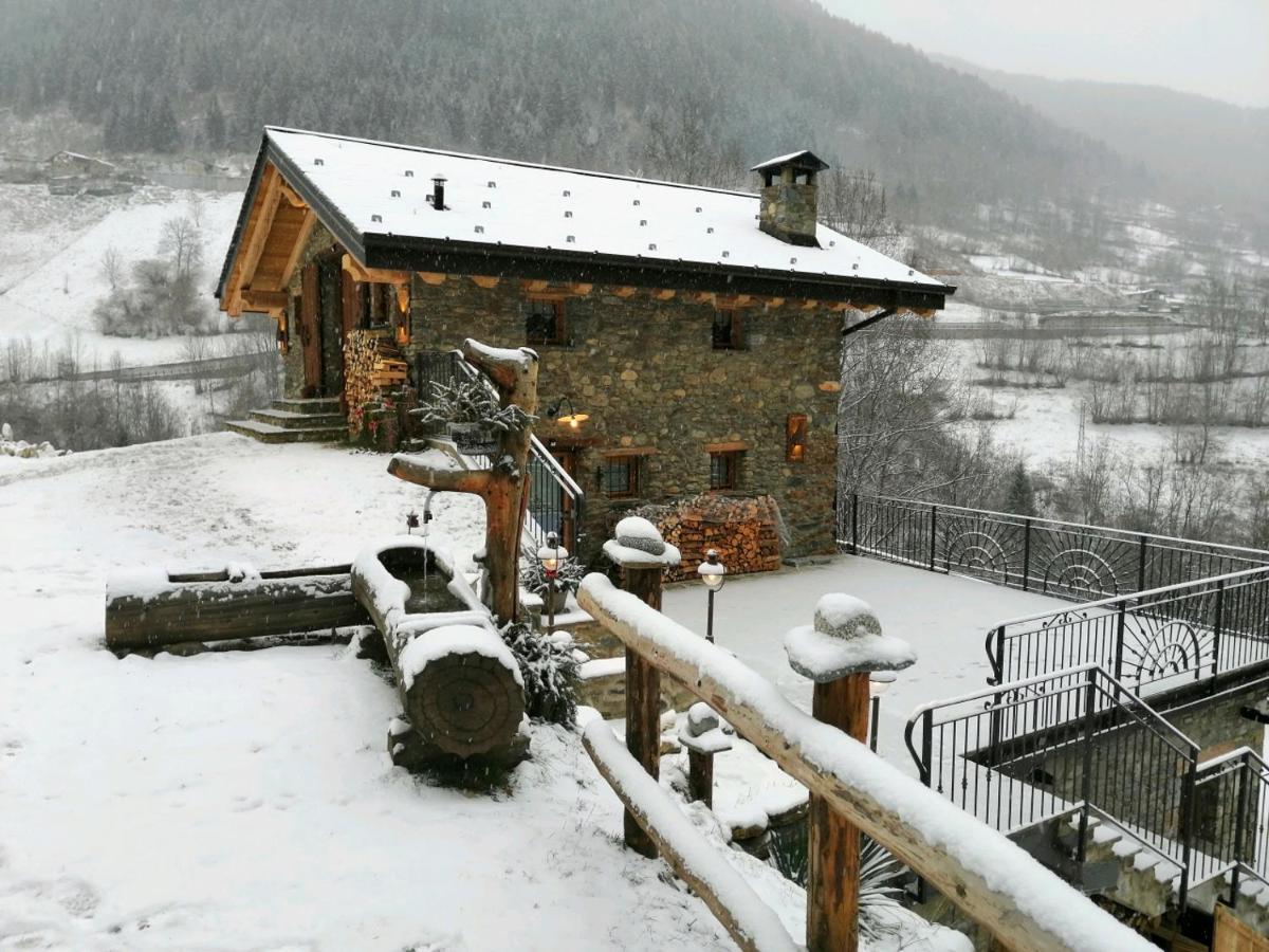 Chalet Cuore Selvatico Monno Екстериор снимка