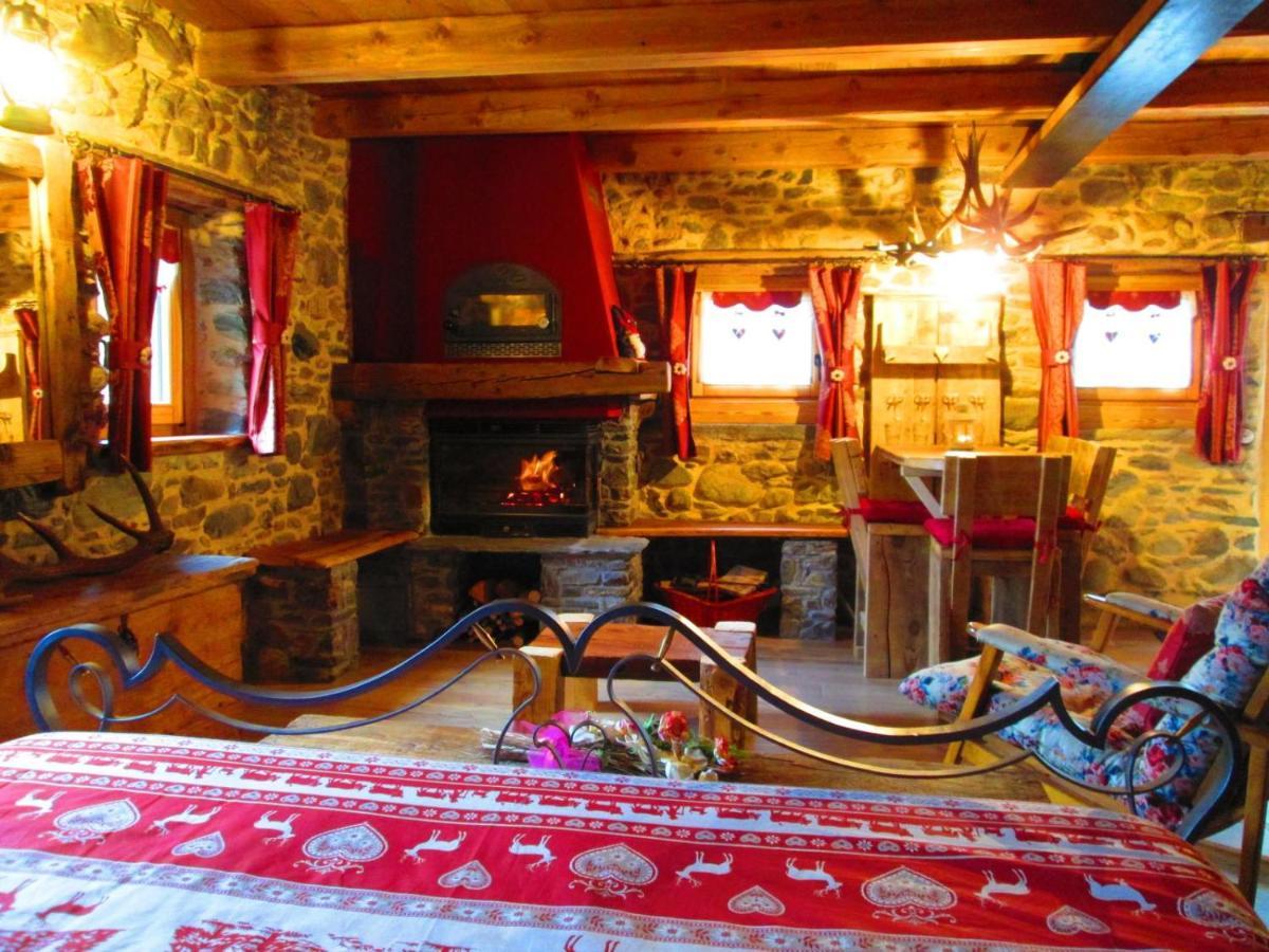 Chalet Cuore Selvatico Monno Екстериор снимка