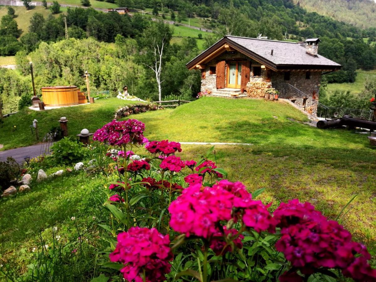 Chalet Cuore Selvatico Monno Екстериор снимка